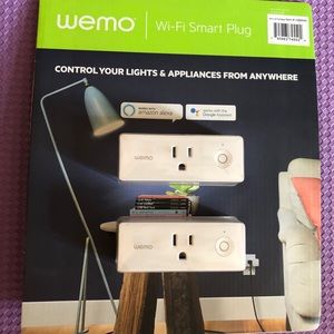 Wemo WiFi smart plugs 2 pack NWT